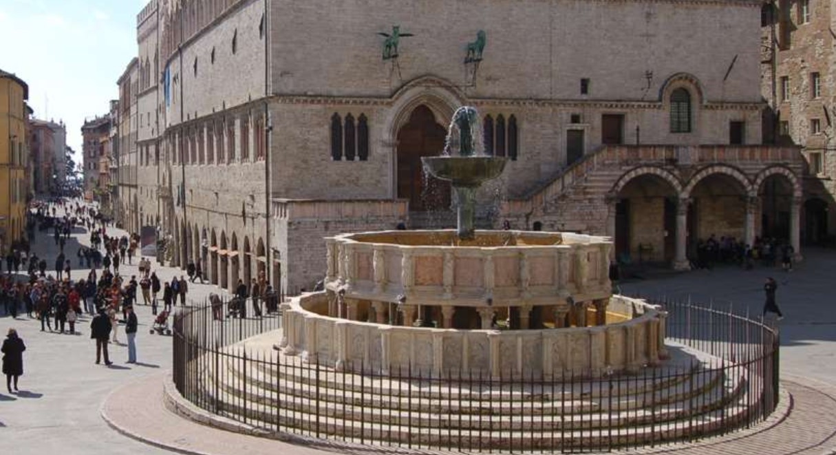 fontana maggiore in perugia fontana maggiore in perugia