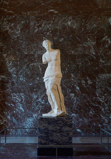 15 The enus de milo alessangdro