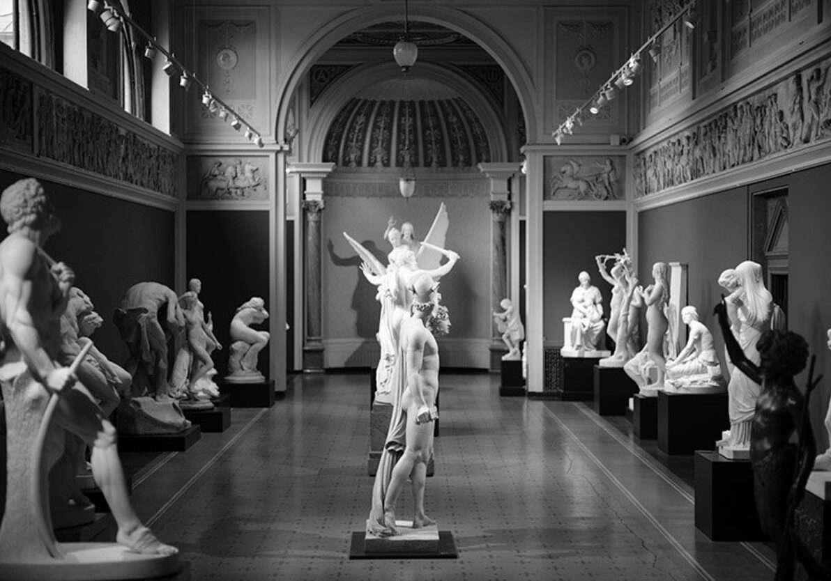 sculpture hall